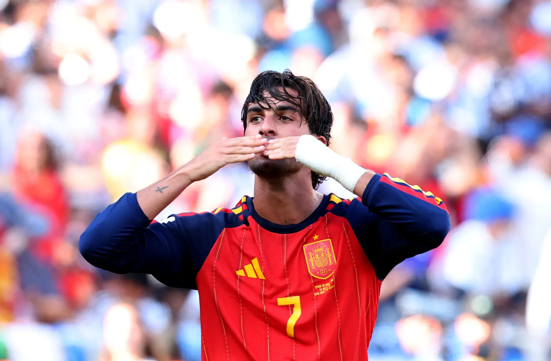 Ferran Torres perto do PSG